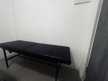 Маникюрный стол с вытяжкой + рабочее оснащение салона Комплектация: -