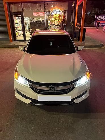 9: Honda Accord: 2017 г., 2.4 л, Седан — 3