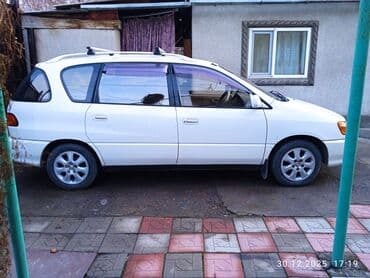 абмен на авто: Toyota Ipsum: 2001 г., 2 л, Автомат, Бензин, Минивэн — 2