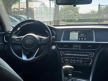 arizzo 8: Kia K5: 2018 г., 2 л, Автомат, Газ, Седан — 5