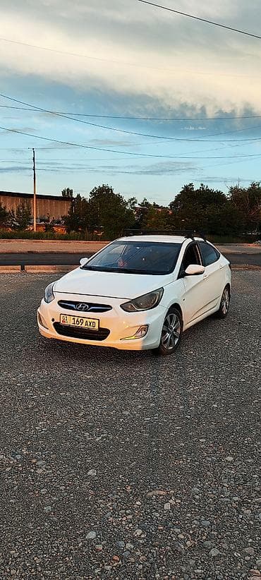 солорис: Hyundai Solaris: 2012 г., 1.6 л, Механика, Бензин, Седан — 1