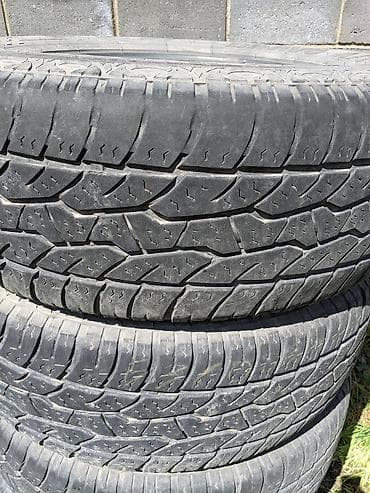 степ богаж: Шины 275 / R 18, Б/у, Комплект, Внедорожные (АТ/МТ), Китай, Maxxis — 2