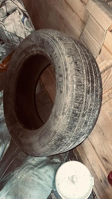 5000 за одну покрышку есть торг за 4 покрышки 18 кЛетняя шина Hankook