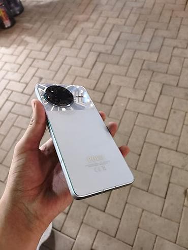 galaxy folder: Poco F7 Pro, Б/у, 512 ГБ, цвет - Серебристый, 1 SIM, 2 SIM, eSIM — 3