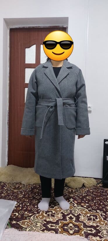 Прокат одежды: СРОЧНО Продаю пальто размер с 42до48 на оптовый цена 32 шт. каждый — 1