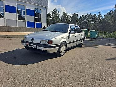 rx 3: Volkswagen Passat: 1989 г., 1.8 л, Механика, Бензин, Седан — 1