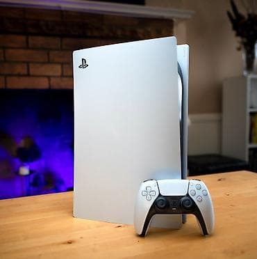 PlayStation 5 (версия с дисководом) — игровая консоль нового поколения