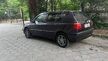 Volkswagen Golf: 1994 г., 1.8 л, Механика, Бензин, Хэтчбэк — 3