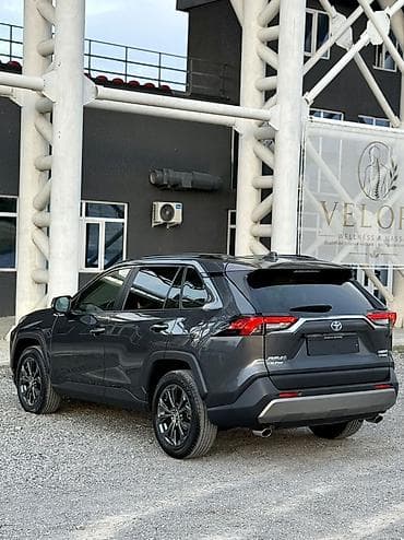японские диски: Toyota RAV4: 2023 г., 2 л, Вариатор, Бензин, Кроссовер — 5