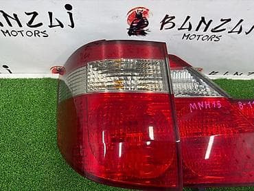 Автозапчасти: Задний левый стоп-сигнал Toyota 2003 г., Б/у, Оригинал, Япония — 2