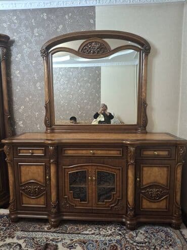 купить металлический шкаф для одежды бу: Гарнитур для зала, Б/у, Комод, МДФ, Самовывоз, цвет - Коричневый — 2