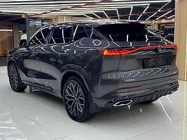 wuling mini ev: Changan Uni-Z: 2025 г., 1.5 л, Автомат, Бензин, Кроссовер — 6
