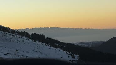 бишкек аренда квартир на длительный срок: 3 комнаты, Душевая кабина, Постельное белье, Бытовая техника — 6