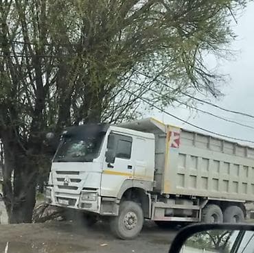 хова борт: Грузовик, Howo, Стандарт — 1