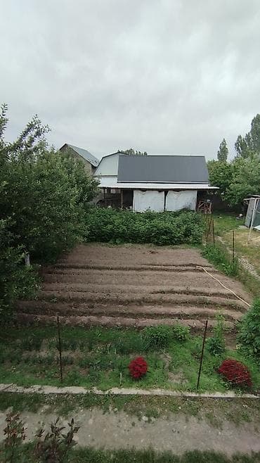 село интернационал: 🏡 Продаётся жилой дом с участком в Сокулукском районе Продаётся уютный — 2