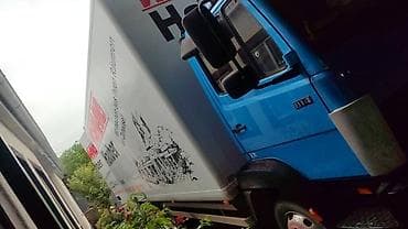 зерновая дробилка: Грузовик, Mercedes-Benz, 6 т, Б/у — 2
