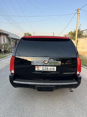 outback 2018: Cadillac Escalade: 2008 г., 6.2 л, Автомат, Газ, Внедорожник — 6