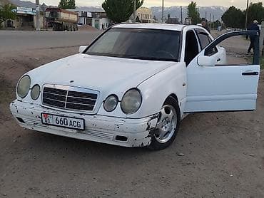 Mercedes-Benz E-Class: 1999 г., 2.2 л, Автомат, Седан