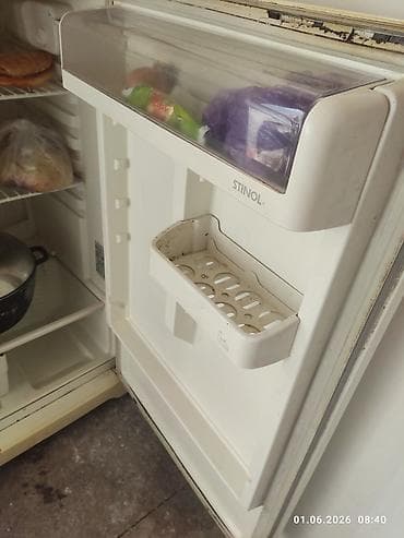 mini refrigerator: Холодильник Stinol, Двухкамерный — 3