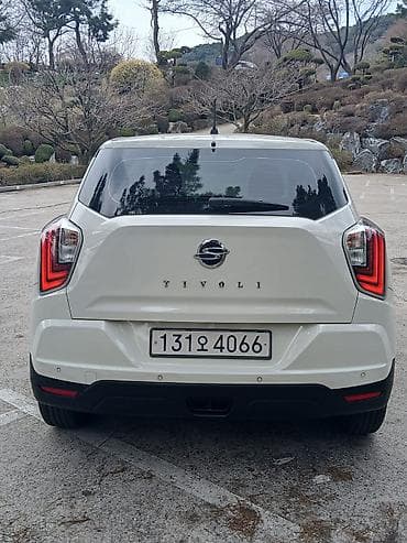 санион тиволи: Ssangyong Tivoli: 2022 г., 1.5 л, Автомат, Бензин, Кроссовер — 3