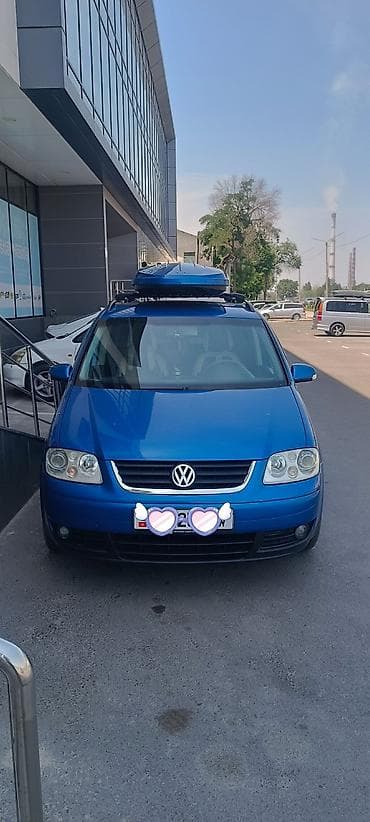 возможно обмен минивен: Volkswagen Touran: 2004 г., 1.6 л, Механика, Бензин, Минивэн — 1