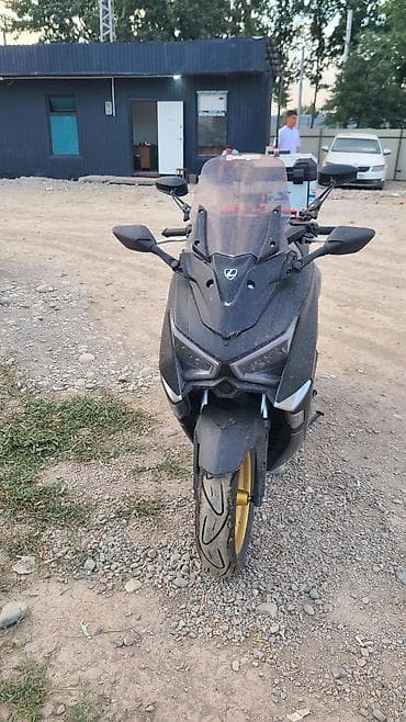 лупарь скутер: Макси-скутер Yamaha, 160 куб. см, Бензин, Б/у — 6