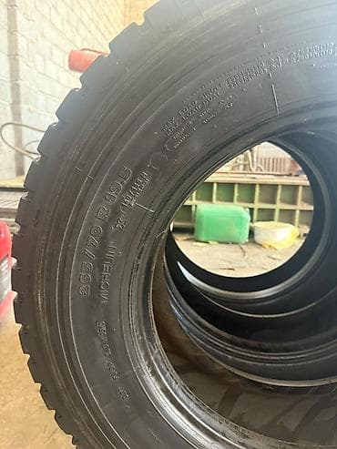 470 жх: Шиналар 265 / 70 / R 19.5, All-season, Колдонулган, Комплект, Жүк ташуучу унаалар/Автобустар, Франция, Michelin — 4