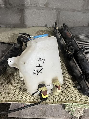 Омыватель бачок Хонда Степ рф3