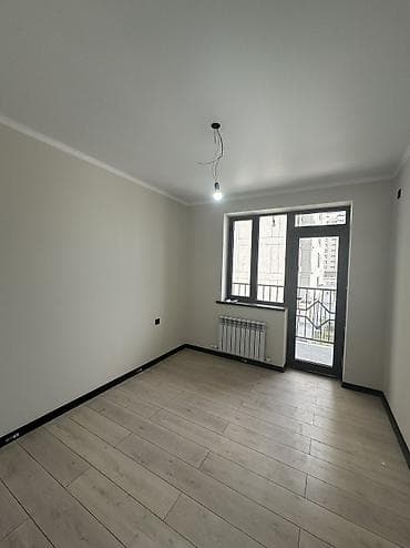 двор: 1 комната, 40 м², Элитка, 3 этаж, Евроремонт — 3