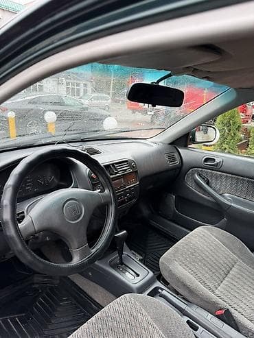кирг шёлк: Honda Civic: 1999 г., 1.5 л, Автомат, Бензин, Седан — 7