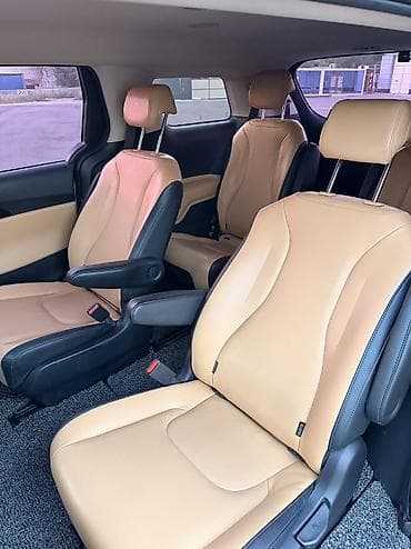 Продажа авто: Kia Carnival: 2020 г., 2.2 л, Автомат, Дизель, Минивэн — 7