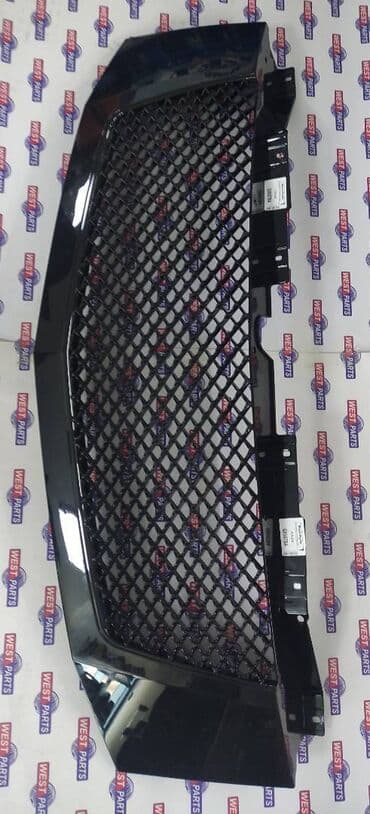 escalade: Решетка радиатора Cadillac Аналог — 1