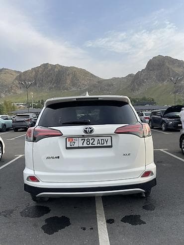 sprinter 4 4: Toyota RAV4: 2018 г., 2.5 л, Автомат, Бензин, Кроссовер — 6