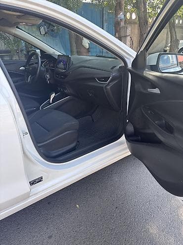 евро тонник: Chevrolet Onix: 2021 г., 1 л, Автомат, Бензин, Седан — 6