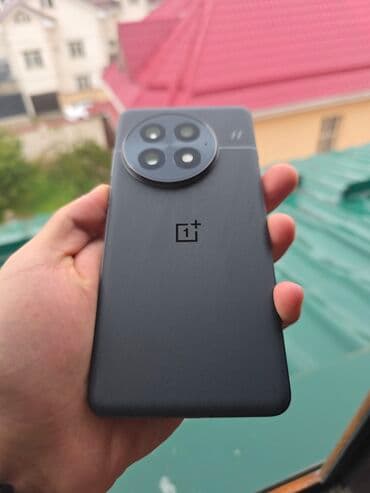 прошитая: OnePlus 13, Б/у, 1 ТБ, цвет - Черный, eSIM, 2 SIM — 12