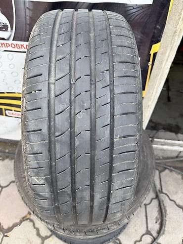 Шины 235 / 45 / R 18, Лето, Б/у, Комплект, Легковые, Корея, Roadstone