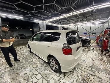 Продажа авто: Honda Fit: 2002 г., Бензин, Хэтчбэк — 3