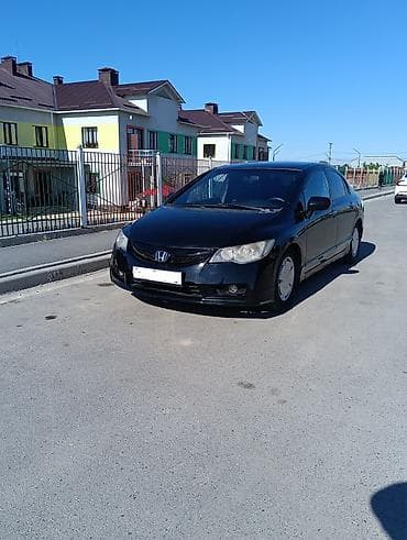 Honda Civic: 2010 г., 1.3 л, Вариатор, Бензин, Седан lalafo.kg да Honda Civic: 2010 г., 1.3 л, Вариатор, Бензин, Седан