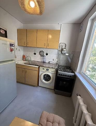 Квартиры: 1 комната, 40 м², 3 мкр 104 серия, 4 этаж, Косметический ремонт — 5