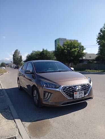 хендай ioniq: Hyundai Ioniq: 2019 г., 1.6 л, Гибрид, Хэтчбэк — 3
