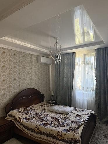 Дома: 250 м², 9 комнат, Без подселения — 10