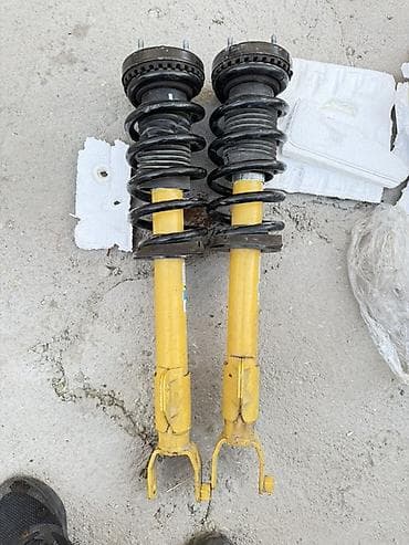 додж челенжер: Комплект амортизаторов Dodge 2021 г., Б/у, Оригинал, Германия — 1