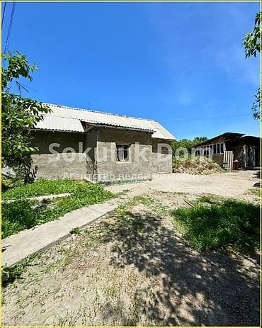 🏠Продаётся дом в с Сокулук, 200 метров от трассы. 🟡Комнаты: 2