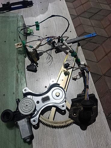 Автозапчасти: Дверь Передняя левая Toyota, Оригинал — 3