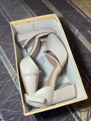 Оксфорды: Туфли-лодочки Kaludi на устойчивом каблуке - Цвет: молочно-бежевый — 2