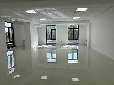 86: Аренда офисов, 86 м², В бизнес центре — 4