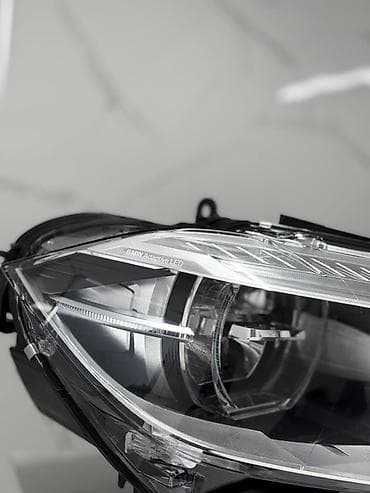 Автокосметика: Передняя левая фара BMW Оригинал — 2