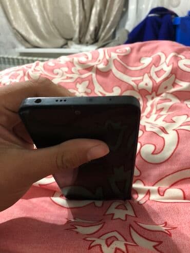 ноутбук редми: Redmi, Redmi Note 13, Б/у, 256 ГБ, цвет - Черный — 1