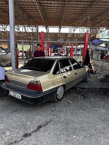 mers 211: Daewoo Nexia: 2007 г., Седан — 7
