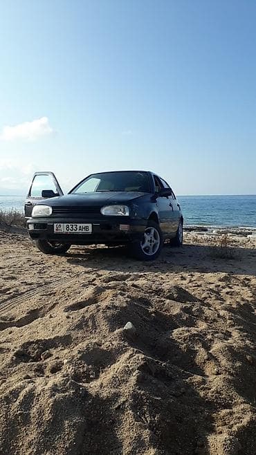 гольв 3: Volkswagen Golf: 1992 г., Хэтчбэк — 5